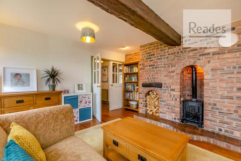 4 bedroom cottage for sale, Greenbank Lane, Sychdyn CH7 6
