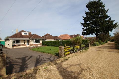 4 bedroom detached house for sale, DRIFT ROAD, CLANFIELD