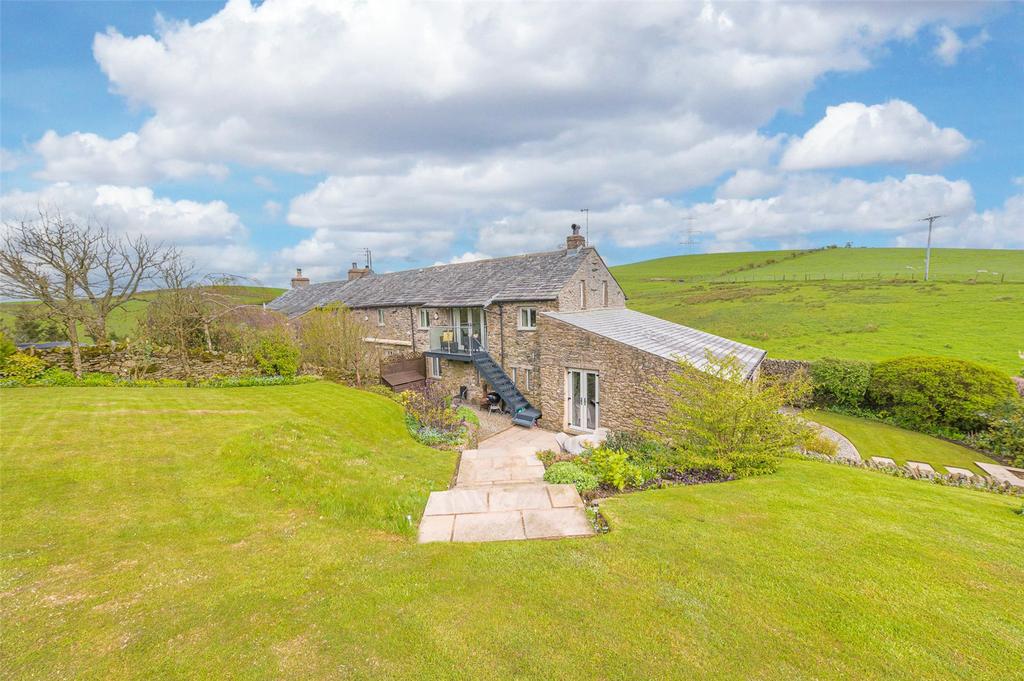 Kendal, Kendal LA8 4 bed end of terrace house for sale £495,000