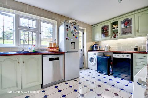 Alpha Cottage Chapel Lane, Charwelton, Daventry, NN11 3YU