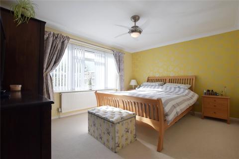 2 bedroom bungalow for sale, Heathercroft Road, Ipswich, Suffolk, IP1