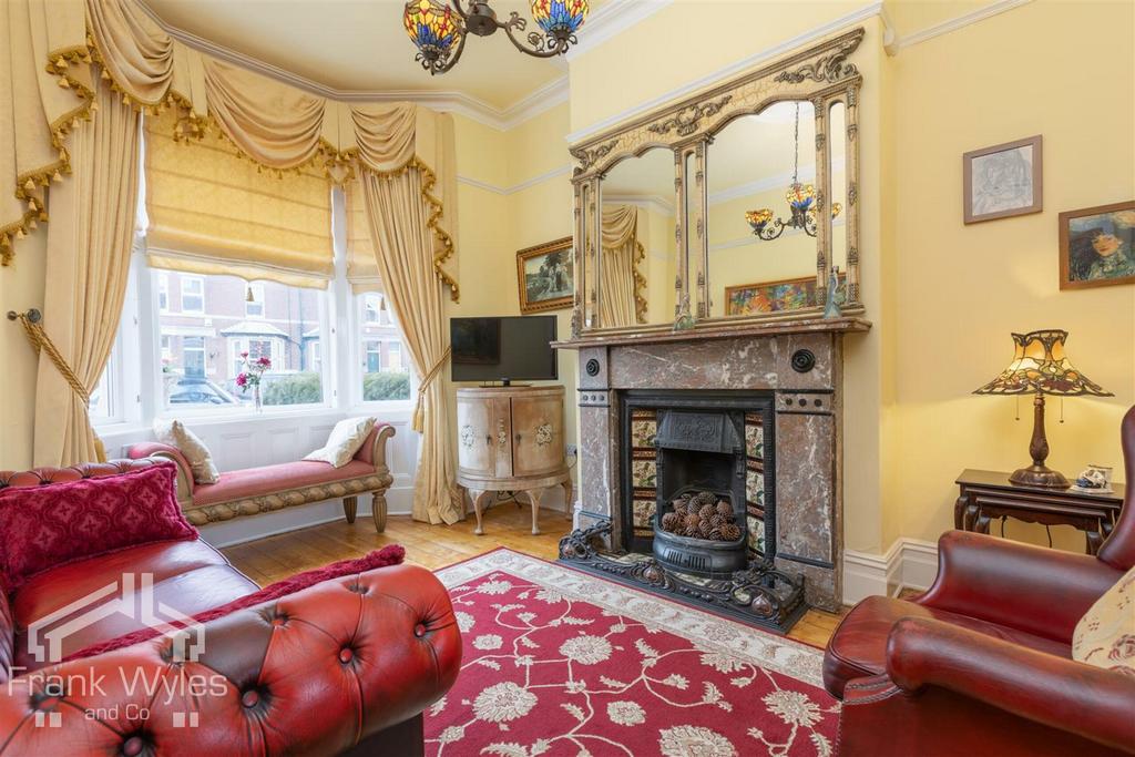 Warton Street, Lytham 3 bed terraced house for sale £410,000