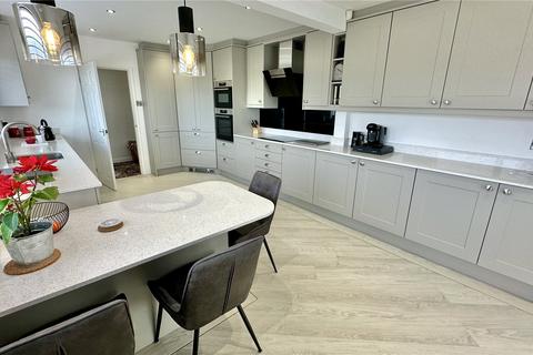 38 Downs Crescent, Gawber, Barnsley, S75 2JE