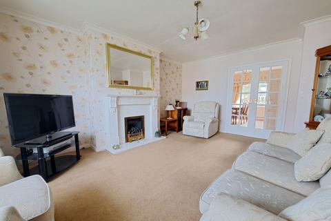 3 bedroom semi-detached house for sale, Grange Road, Eldwick, Bingley