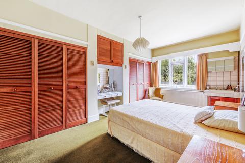 15 Mortimer Road, London, W13 8NG