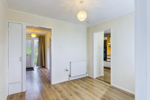 3 bedroom terraced house to rent, Dryden Close, Popley, Basingstoke, RG24