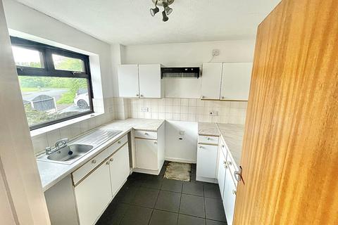 2 bedroom semi-detached house to rent, Stanier Close, Walsall WS4