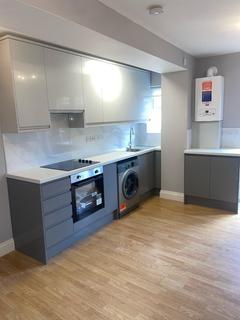 2 bedroom flat to rent, North View Road, Hornsey