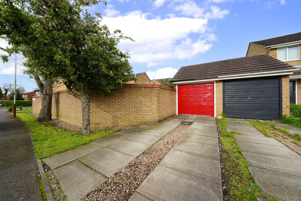 Anstey Heights, Leicester LE4 4 bed detached house for sale £305,000
