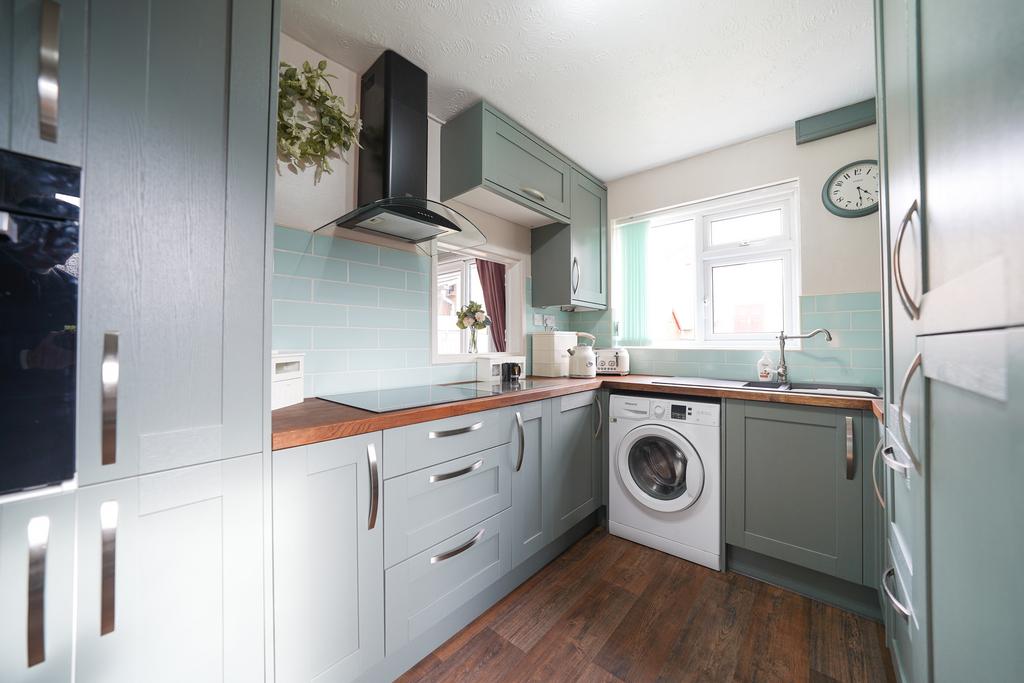 Anstey Heights, Leicester LE4 4 bed detached house for sale £305,000