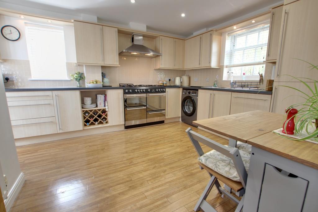 Kitchen / breakfastroom