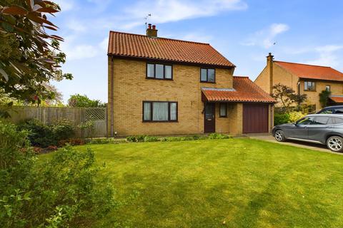 3 bedroom detached house for sale, Stablefields, Northwold IP26