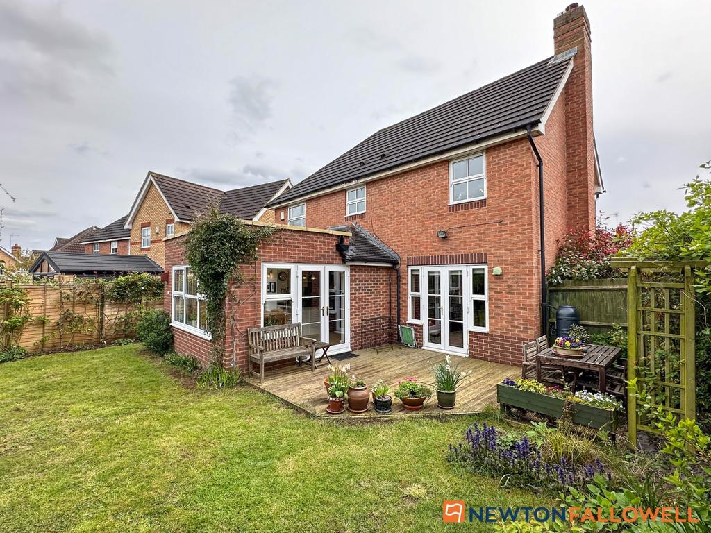 Naseby Avenue, Newark NG24 4 bed detached house for sale £350,000
