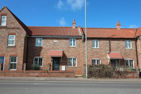 3 bedroom terraced house to rent, Baxter Close, Fakenham, NR21
