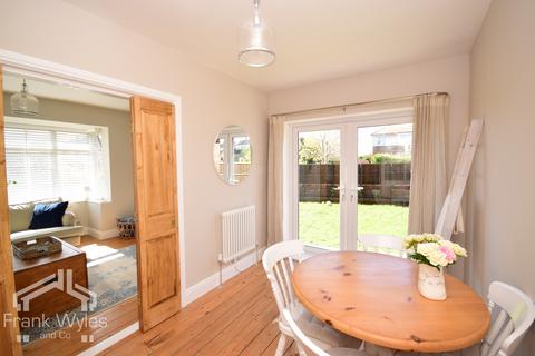 3 bedroom detached house for sale, St Thomas Road, Lytham St Annes, FY8 1JP