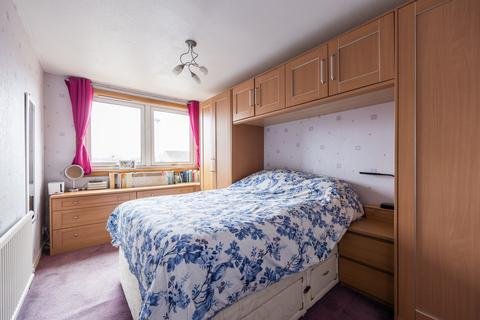 3 bedroom semi-detached villa for sale, Allan Park, Kirkliston EH29