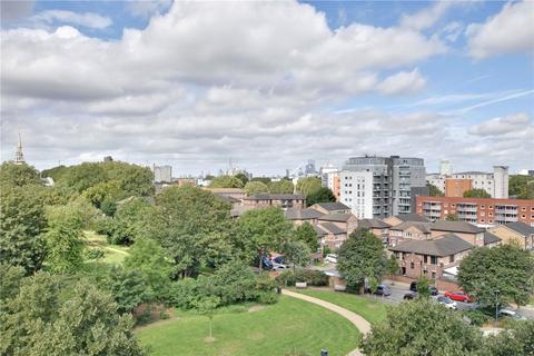 2 bedroom apartment for sale, Bowspirit Apartments, Creekside, Deptford, London, SE8