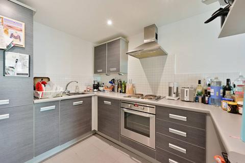 2 bedroom flat for sale, Osiers Road, Wandsworth, London, SW18