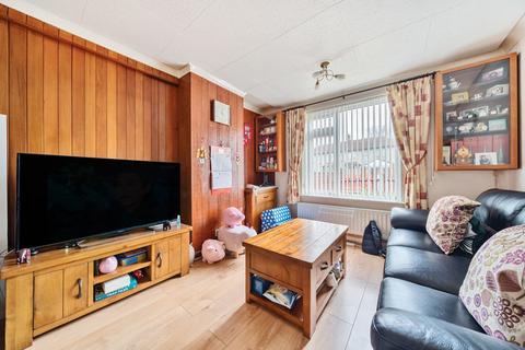 33 Wendover Road, London, SE9 6PF