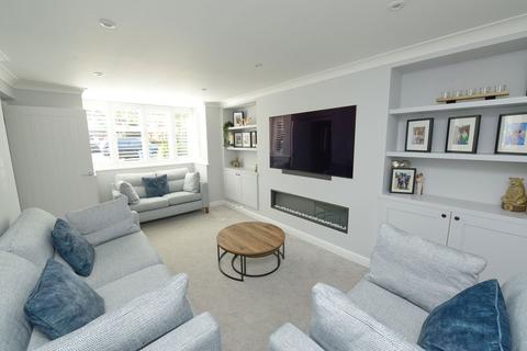42 Ramsdell Road, Fleet, GU51 1DE