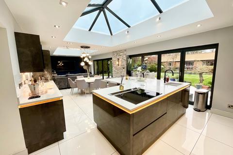 30 Adamthwaite Drive, Blythe Bridge, Stoke-on-trent, ST11 9HL