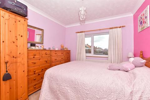 71 Forelands Square, Walmer, Deal, CT14 9DT