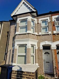 4 bedroom terraced house for sale, West End Road, Southall UB1
