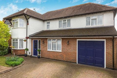 4 bedroom detached house for sale, Mount Grace Road, Potters Bar, EN6