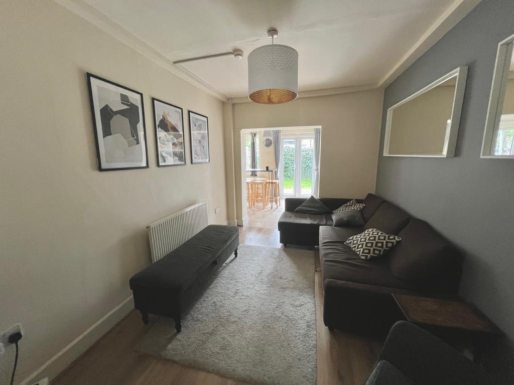 6 Bedrooms house to let in Tooting