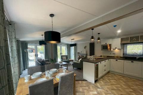 2 bedroom lodge for sale, Hawes Wood, Lake Road LA23