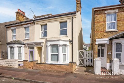 36 Gordon Road, Southend-on-sea, SS1 1NQ