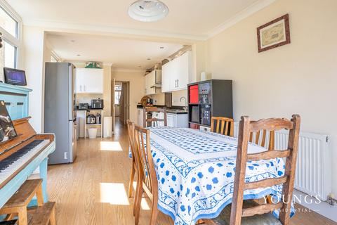 36 Gordon Road, Southend-on-sea, SS1 1NQ