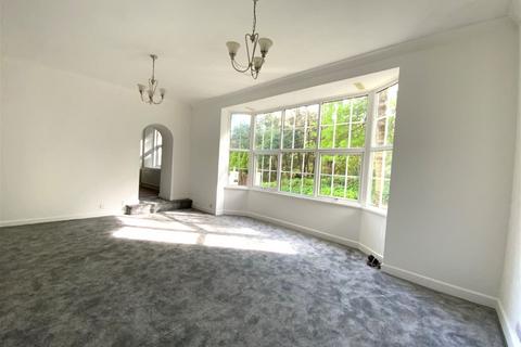3 bedroom flat for sale, Watcombe Beach Road, Torquay, TQ1 4SH