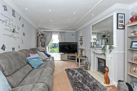 3 bedroom semi-detached house for sale, Cherry Gardens, Teynham, Sittingbourne, ME9