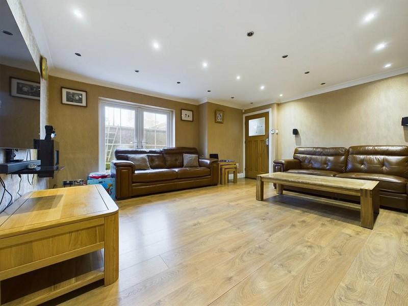 Second Reception Room Second Angle