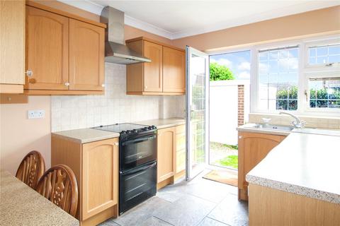 2 bedroom bungalow for sale, Dering Crescent, Leigh-on-Sea, Essex, SS9