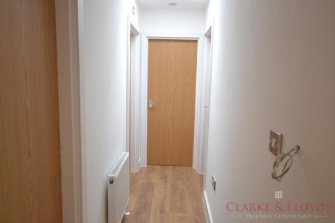 2 bedroom flat to rent, 91a Upper Clapton Road, London E5