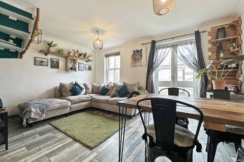 9 Falcon Close, Herne Bay, CT6 7LD