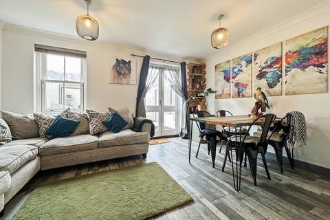 9 Falcon Close, Herne Bay, CT6 7LD
