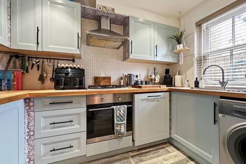 9 Falcon Close, Herne Bay, CT6 7LD