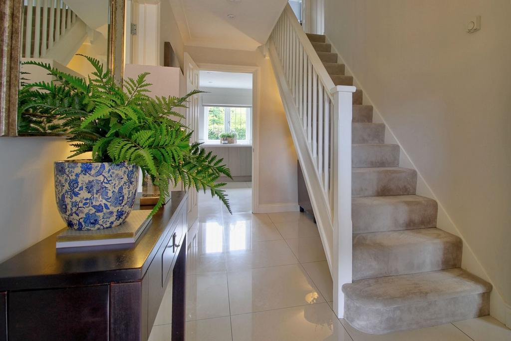 Electric under-floor heating in hallway