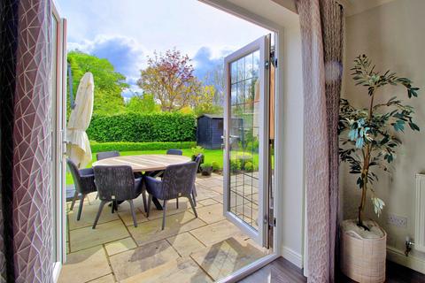 14 Thorn Close, Wokingham, RG41 4SQ