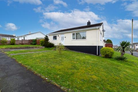 3 bedroom bungalow for sale, Glorian Estate, Amlwch, Isle of Anglesey, LL68