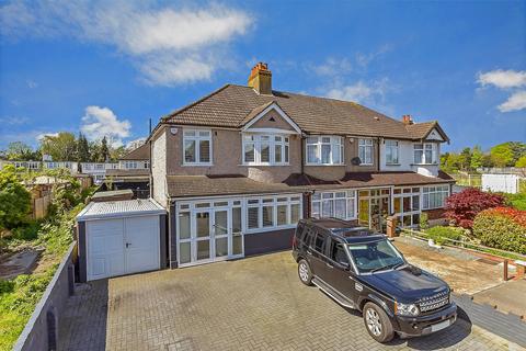 3 bedroom end of terrace house for sale, Kingswood Way, Wallington, Surrey