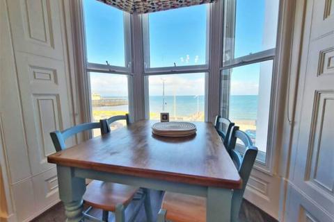 2 bedroom flat for sale, 20 Marine Terrace, Aberystwyth SY23