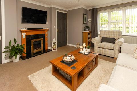 49 Butterfields, Wellingborough, NN8 2PZ
