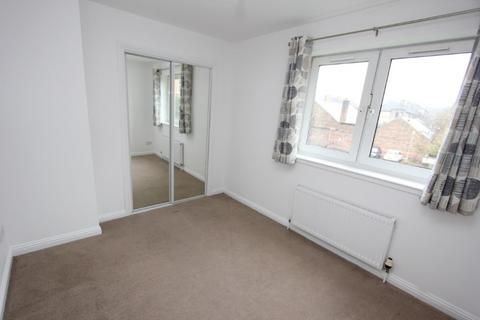 2 bedroom flat to rent, Walton Street, Shawlands G41