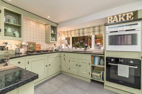 39 Broad Green, Wellingborough, NN8 4LH