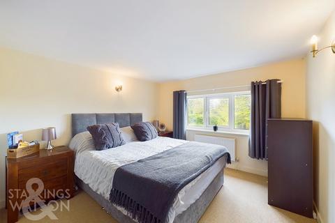 3 bedroom cottage for sale, Chapel Hill, Woodton, Bungay