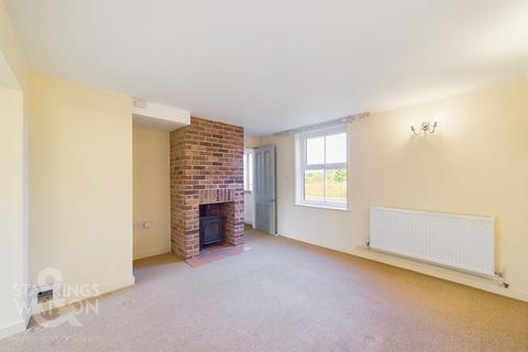 The Cottage Chapel Hill, Woodton, Bungay, NR35 2NX